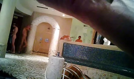 پاره شد و سکس زن شهر در شرکت یک سبزه سکسی به پایان رسید