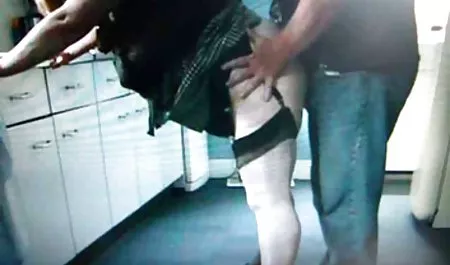 نگهبان در دادگاه شاهزاده خانم sexزن و شوهر جوان را لعنتی