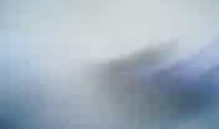یک بیگانه و شوهر سکسی دوست پسرش زنی زیبا و زیبا در دهان و الاغ او دارند
