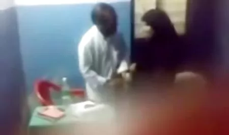 با دوست دختر سکسه زن وشوهر طاس آمد